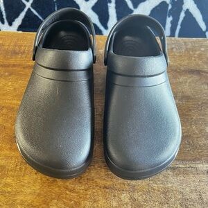 CROCS - Iconic Comfort - Black